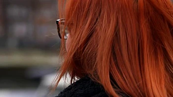 Crystal takes care of her anal frustration... - Jacquie et Michel TV