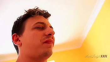 New Montse Is Renting A Room To A Young Man And Sweetens The Deal (04-09-2025) Hardcore Milf Bigtits Roleplay Iluvy