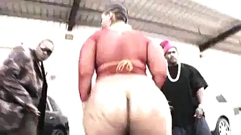 Black ass full of oil ft. Ms Platinum  Brian Pumper: Blowjob, Doggy  Cowgirl Porn