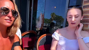 Chloé, 29 years old, from Hyères! - Jacquie et Michel TV