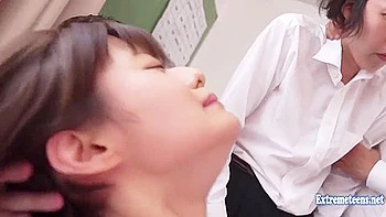 Tsukino Runa Tries To Stop Bullying Gets Rough Gangbang In Class Finger Blast Pl