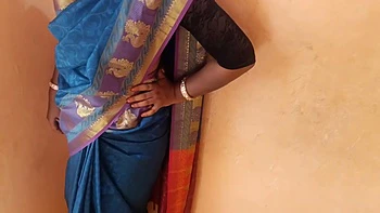 Cheating Housewife Romance In Stairs