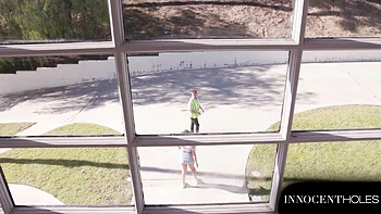 Grounded 19 y/o Teenage Slut Violet Starts Lets Delivery Man