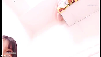 Erotic live chat with cute beautiful girl