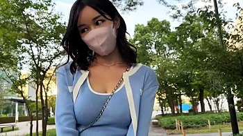 セクシー下着のGカップ巨乳美女が手マンでやバイブで静かに濡れる