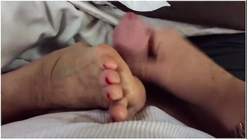 Stepaunt Annette Wakes Up & Jacks Me Off On Her Feet