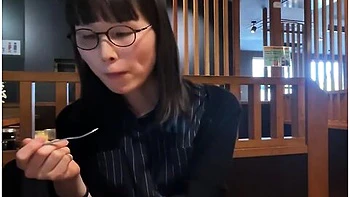 Nasty Office Worker Woman Eats Yakiniku Alone On Holidays
