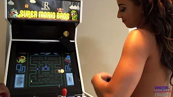 Ebony Hottie Teanna Trump Gets Her Tight Pussy Filled With BCC