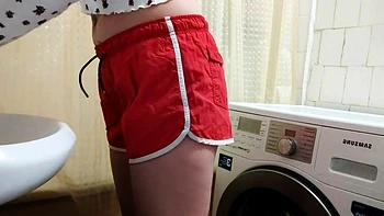 Solo Female Squirts Anally With A Big Cock Dildo