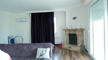 Amateur young teen solo masturbation on her livingroom