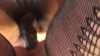 Amateur Cougar Gets an Intense Anal Pounding