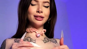 Sexy Adrianna Savu is prepped to play and pulverize her fat