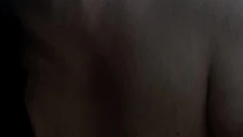 Efigenia pidiendo leche