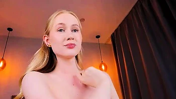 Amateur Webcam Chick Masturbates On Webcam More at