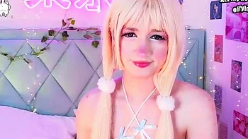 Cute Asian Chubby Teen Wild Dildo Masturbation