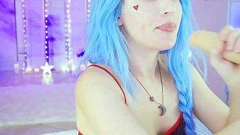 Homemade amateur webcam babe masturbating