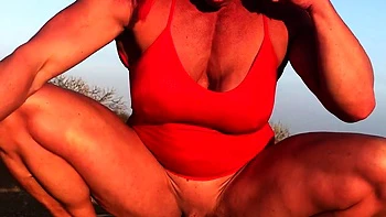 Amateur wild chick solo masturbation