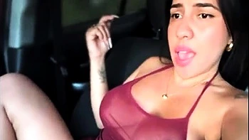 Love Chat Big Boobs Brunette Masturbating For Cam