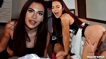 WLT S02E01: New Place, New Character