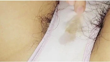 Stain Of Pants Amateur Masturbating Under The Futon [personal Shooting]