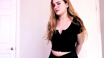 jaybbgirl – Cheating With The Babysitter