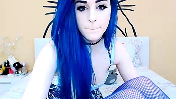 Amateur Webcam Teen Masturbates And Teases