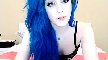 Close up teen wet pussy orgasm