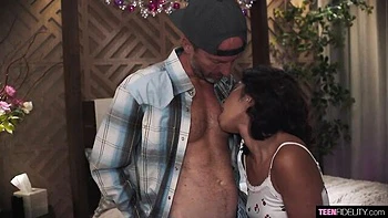 Good sex in the cowgirl pose with a gorgeous brunette Hazel Heart