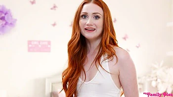 Lusty redhead model Scarlet Skies screwed in the morning