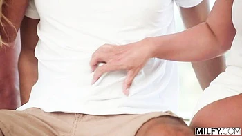 Ainslee and Phoenix Marie are enjoying interracial penetration