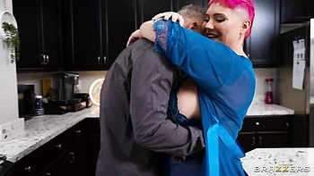 Flirtatious Jadynn's oral porn