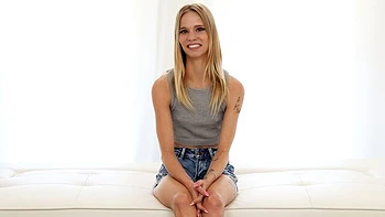 Net Girl featuring hottie's small tits sex