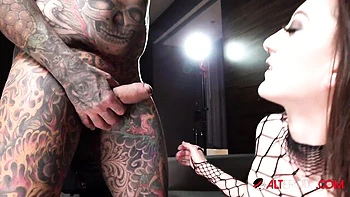 AltErotic - pornstar scene