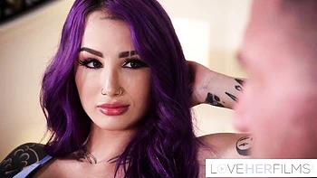 Valerica's foot fetish scene