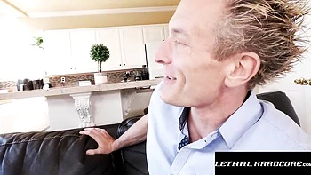 Alluring Alexa Chains at blowjob dirt