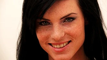 Wet and Puffy - fingering clip