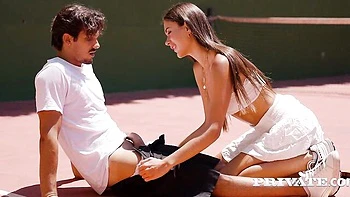 Aphrodisiac Vixi's doggystyle scene