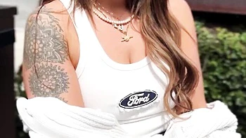 Bella and Mia's babe video