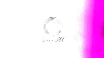 Graceful miss - solo action - Grooby Girls