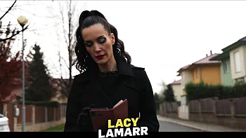 Easy-on-the-eyes beauty - milf movie - VIP 4K