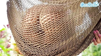 Luring Brickzilla - doggystyle smut - Cam Soda