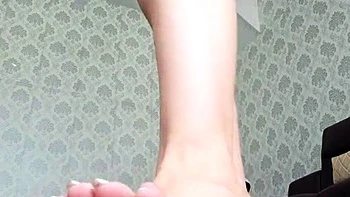 Linsey Dawn solo foot fetish