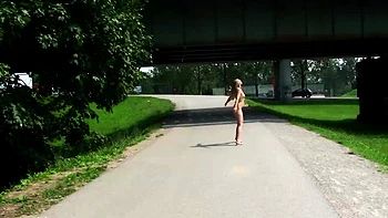 Big boobs amateur hottie sex outdoor in public