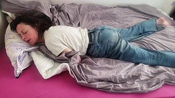 ma main dans mon pantalon un gros orgasme