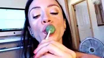 Hot Amateur Hottie Sucks Cock and Balls on Cam: Blowjob, Hardcore  Fansly Porn