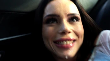 Camsoda   MILF masturbates in car