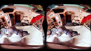 Best Birthday Ever: Young Ebony Beauty in a Love Motel