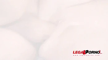 Fuck date with teen stunner Shelley Bliss makes him blow cum into her mouth GP332