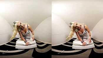 Bonny Daisy Lee - virtual reality porn - Bravo Models