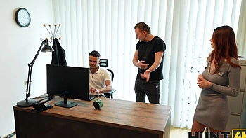 Czech couple with a hot Leya Desantis enjoys a threesome